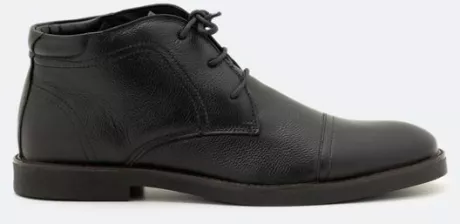 Bota Desert em Couro com Cano Médio Preto