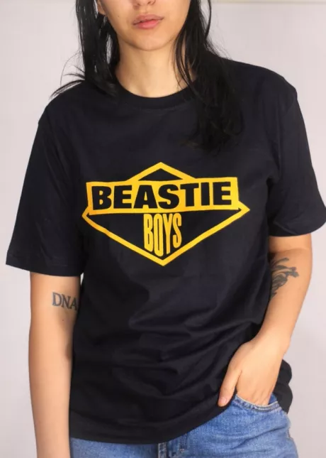 camisetas alternativas diferentes de bandas filmes versevoid