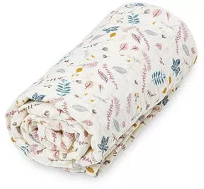 Decke aus Musselinstoff Pressed Leaves Rose – Cam Cam Copenhagen