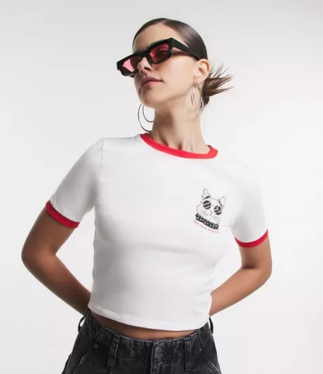 Blusa Cropped em Meia Malha com Estampa Gatinho de Óculos Branco