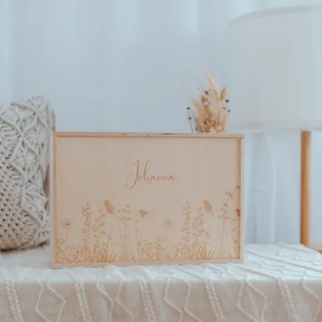 Holzkiste Blumen Personalisiert